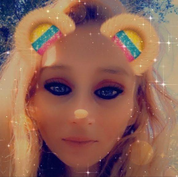 christina232300